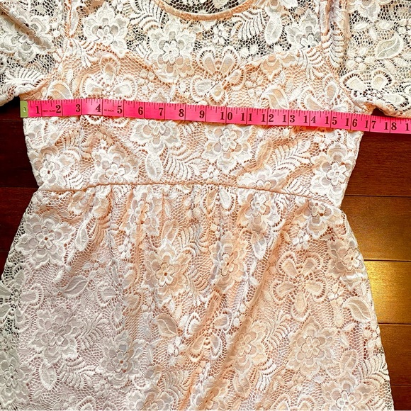 HELLO MIZ Lace Draped Empire Waist Maternity Top, Size Medium - Picture 13 of 14